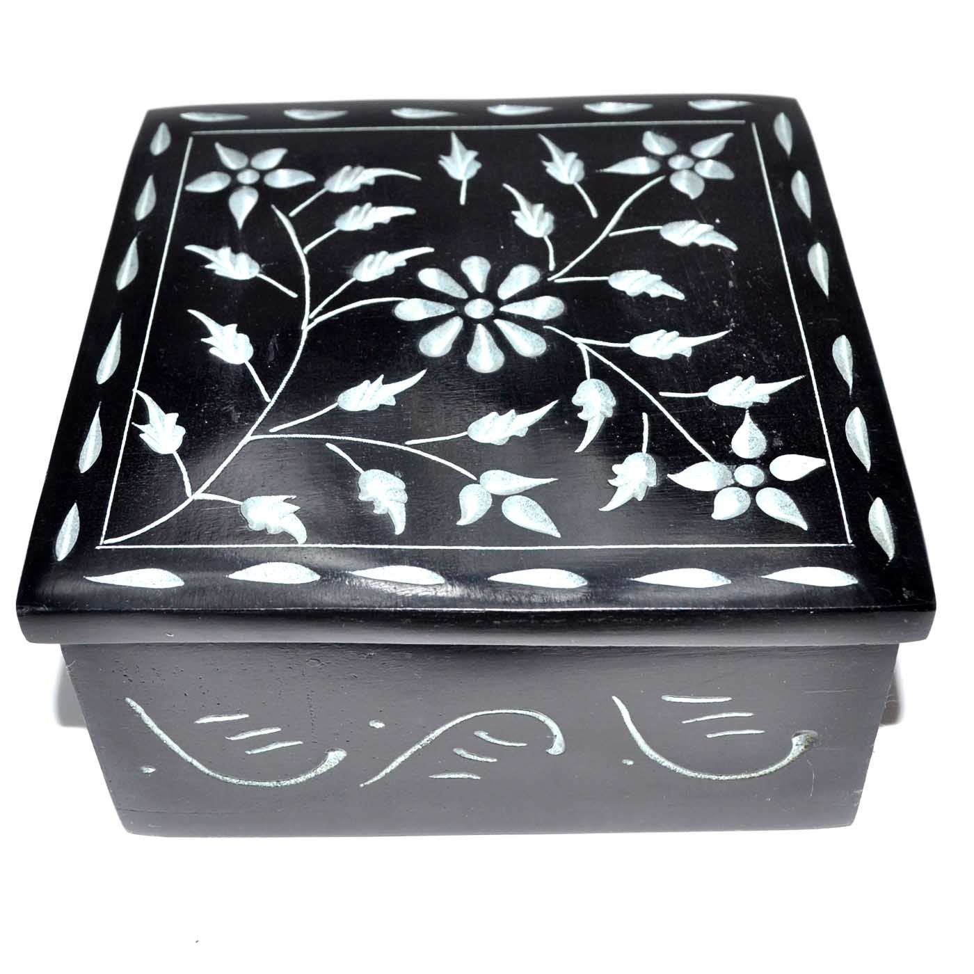(image for) 4 1/4" x 4 1/4" Floral soapstone box