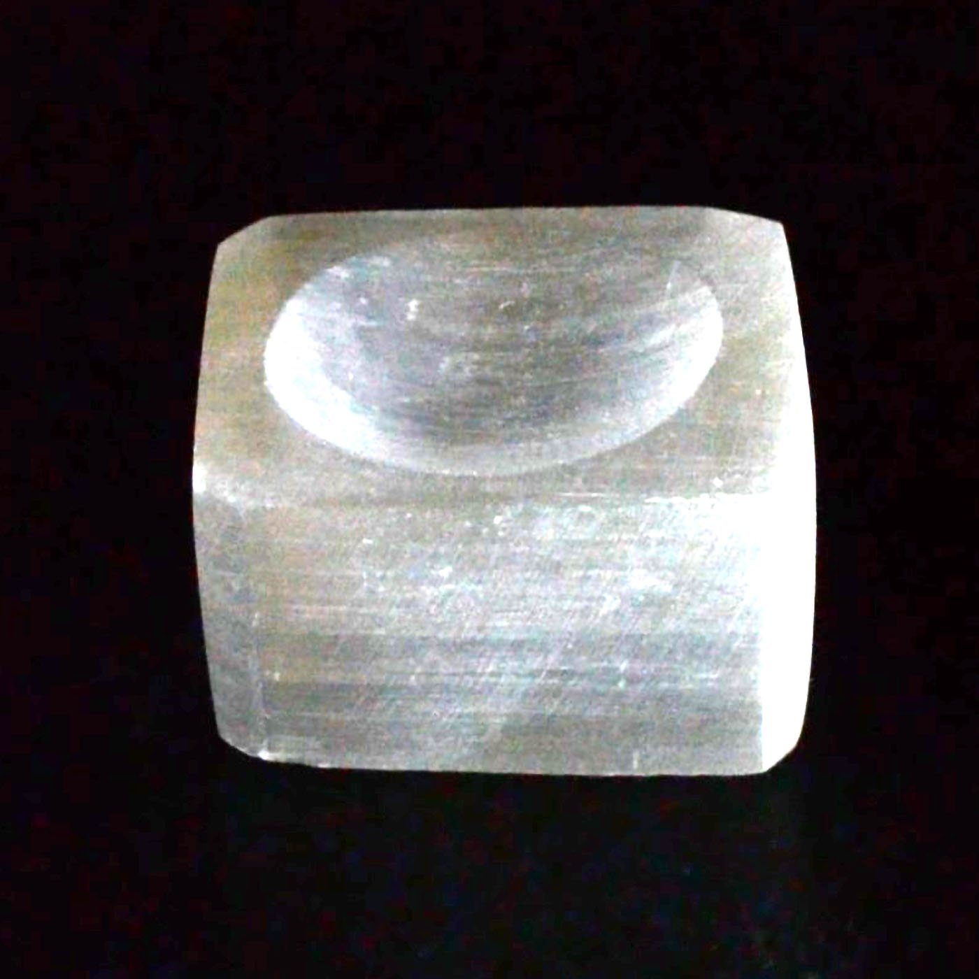 (image for) Selenite gazing ball stand, small