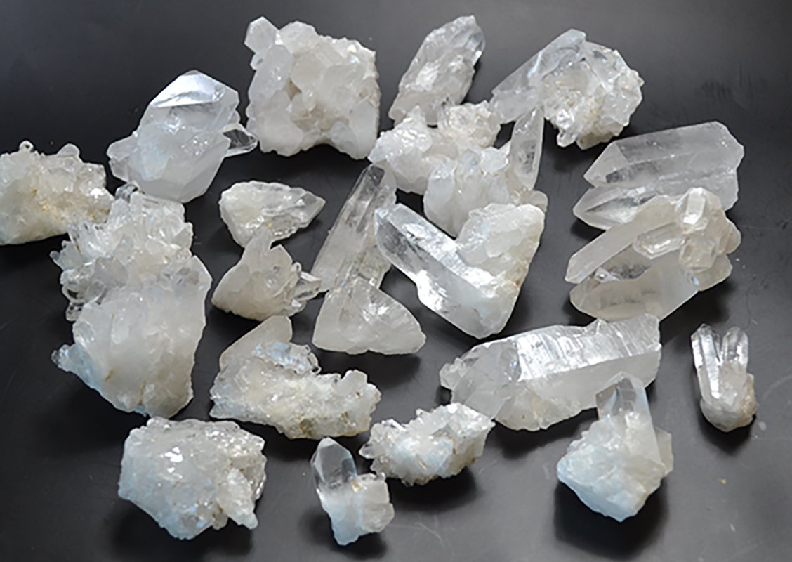 (image for) ~3# Flat of Quartz Cluster