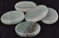 (image for) Green Aventurine Worry Stone - Click Image to Close