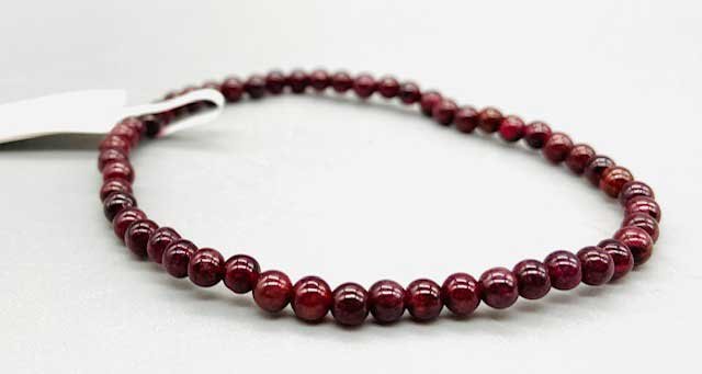 (image for) 4mm Garnet bracelet - Click Image to Close